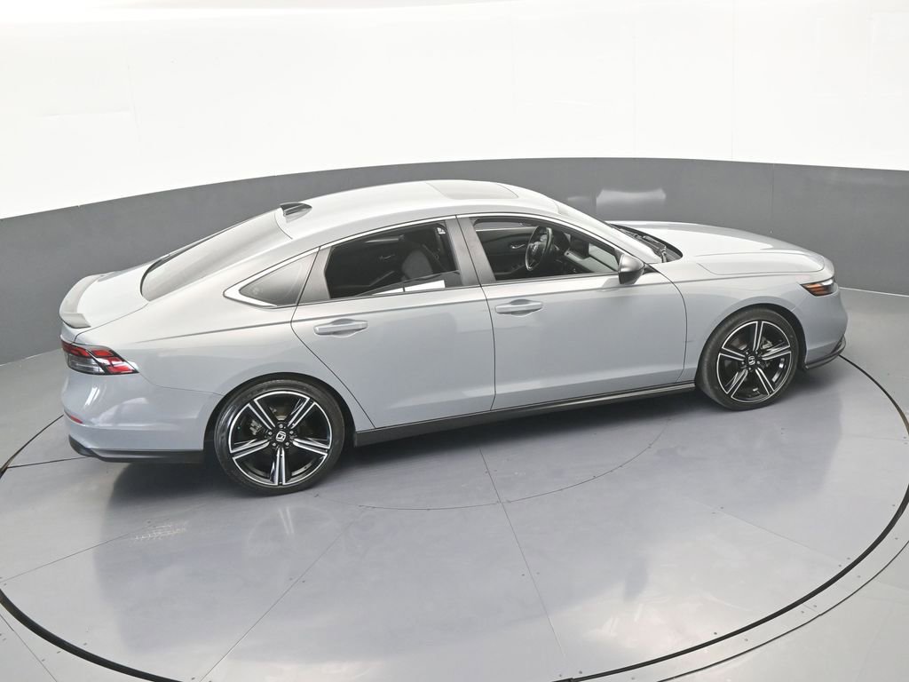 Used 2024 Honda Accord Sport image 57