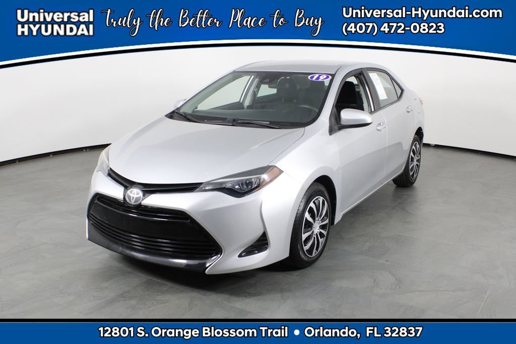 Used 2019 Toyota Corolla LE FWD image 1