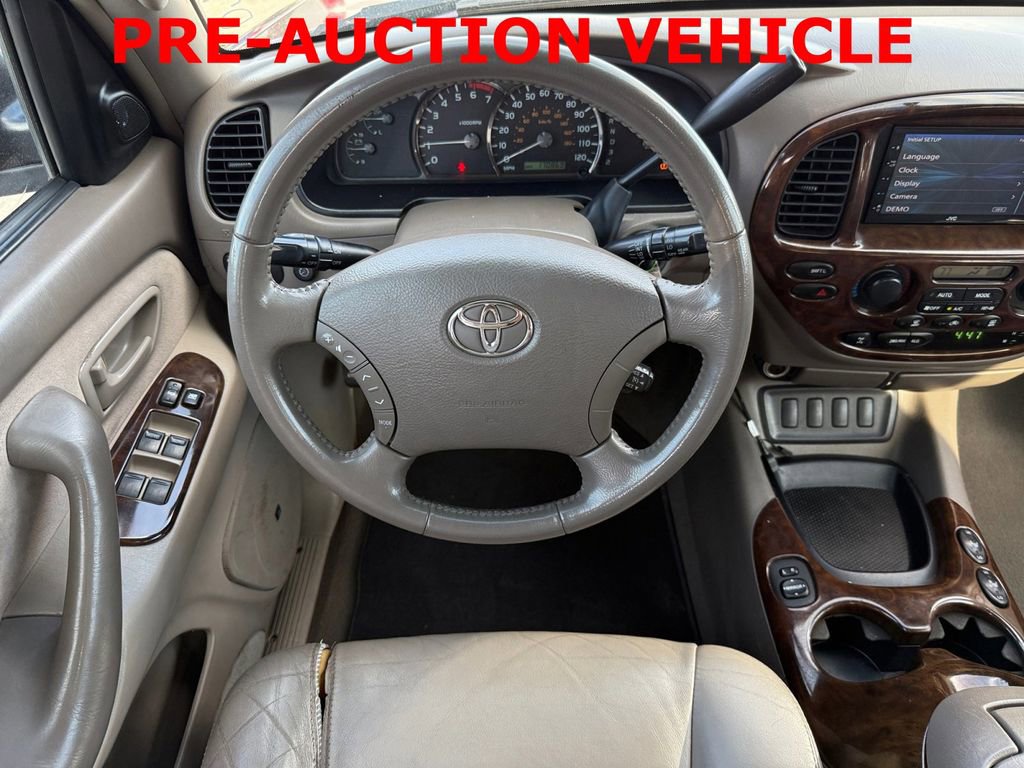Used 2007 Toyota Sequoia SR5 AWD/4WD image 13