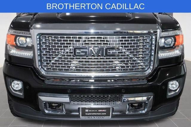 Used 2016 GMC Sierra 2500 Denali w/ Duramax Plus Package AWD/4WD image 12