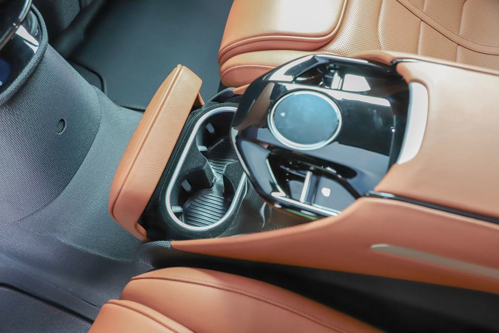 Certified 2025 Ferrari Purosangue image 63