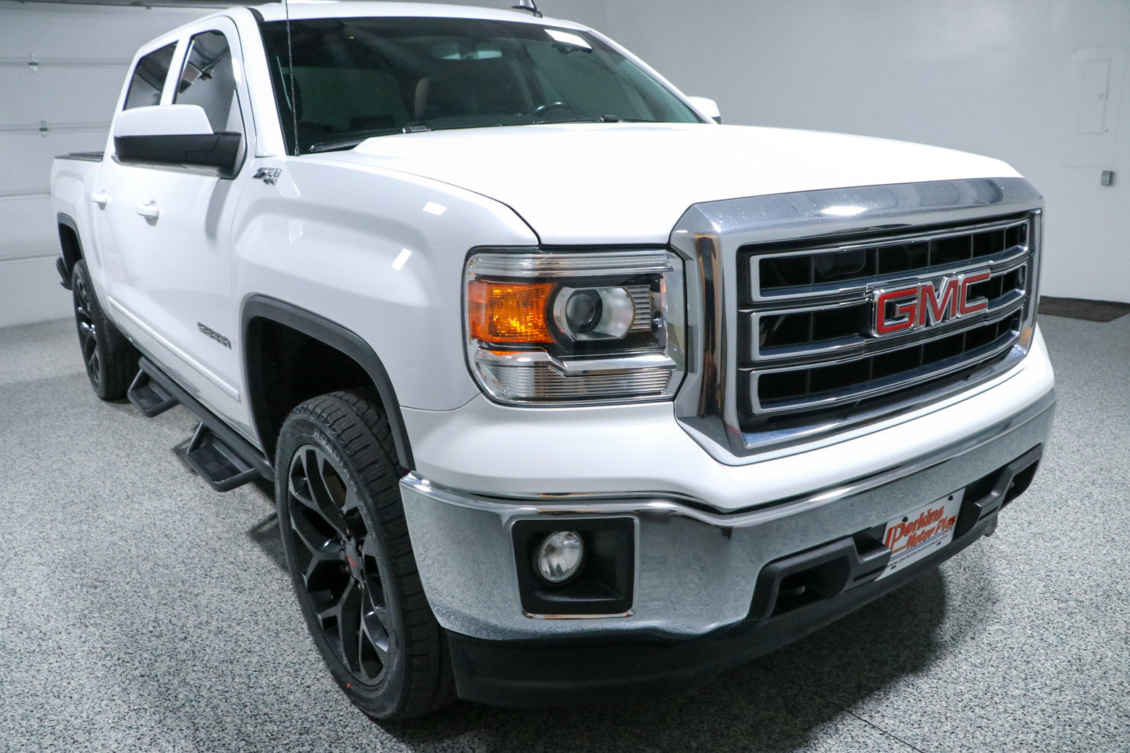 Used 2015 GMC Sierra 1500 SLE w/ SLE Value Package AWD/4WD image 5