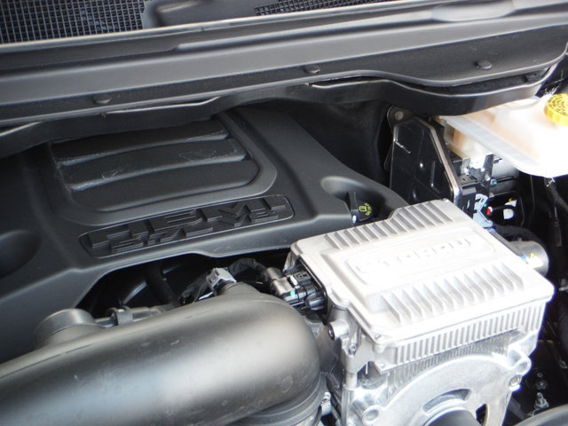 New 2026 RAM 1500 Express AWD/4WD image 10