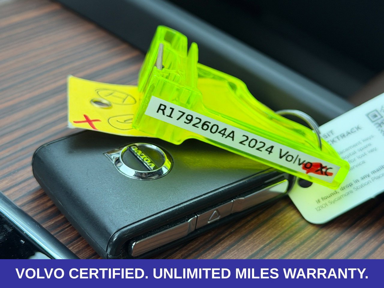 Certified 2024 Volvo XC60 T8 Plus w/ Protection Package Premier AWD/4WD image 36