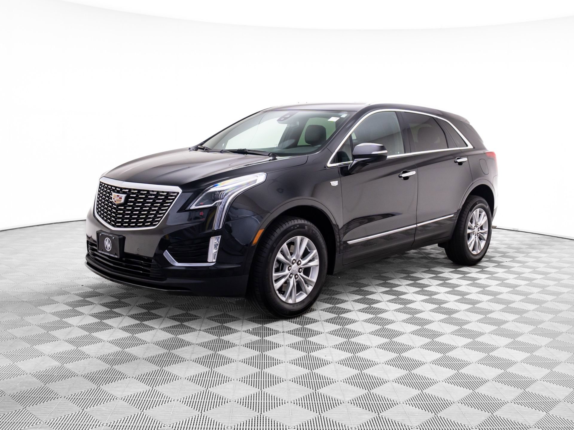 Certified 2023 Cadillac XT5 Luxury image 3