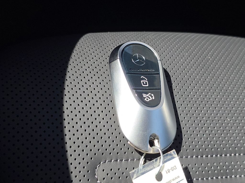 New 2027 Mercedes-Benz E 53 AMG e 4MATIC Sedan image 39
