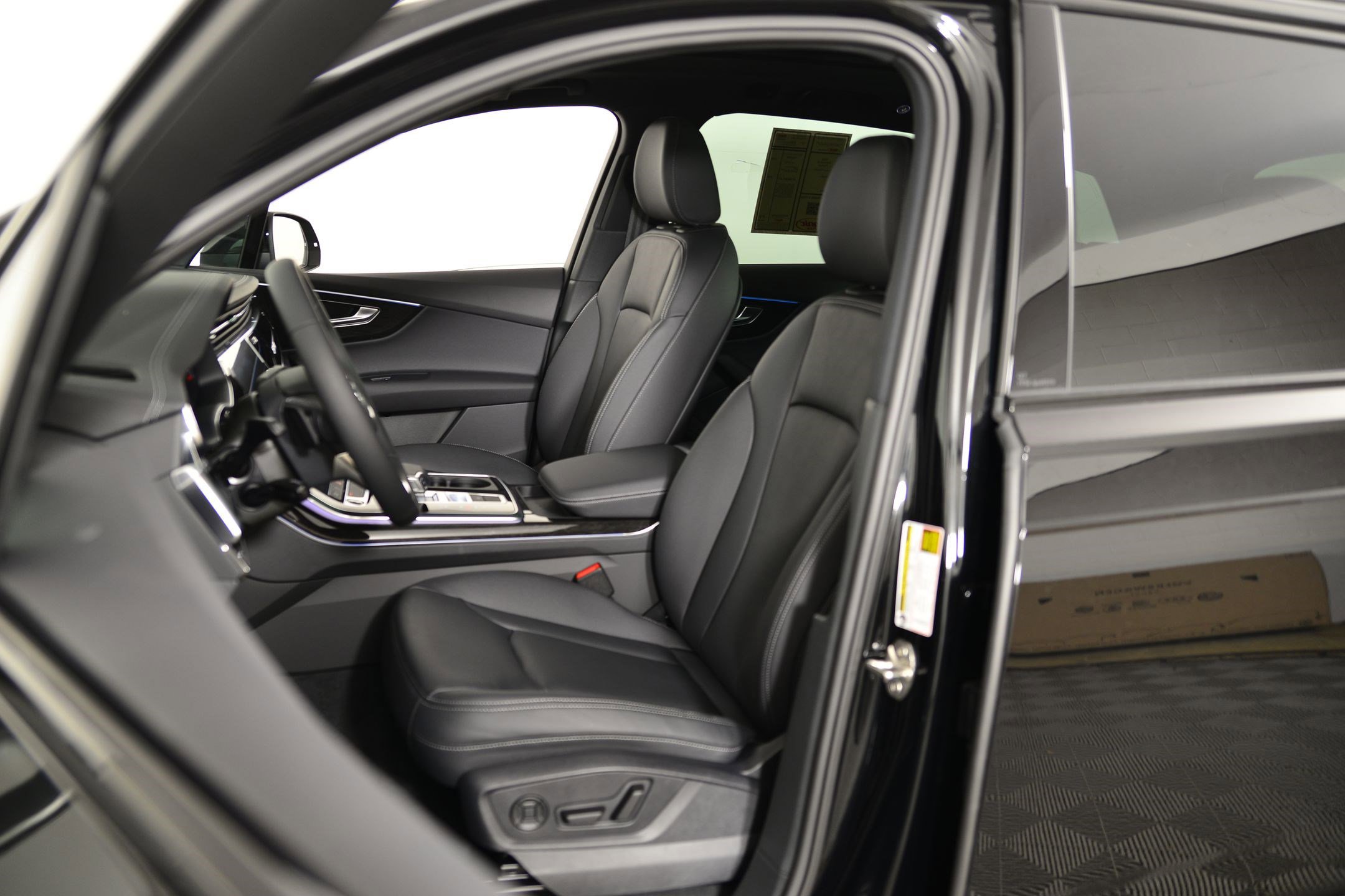 New 2026 Audi Q7 2.0T Premium image 4