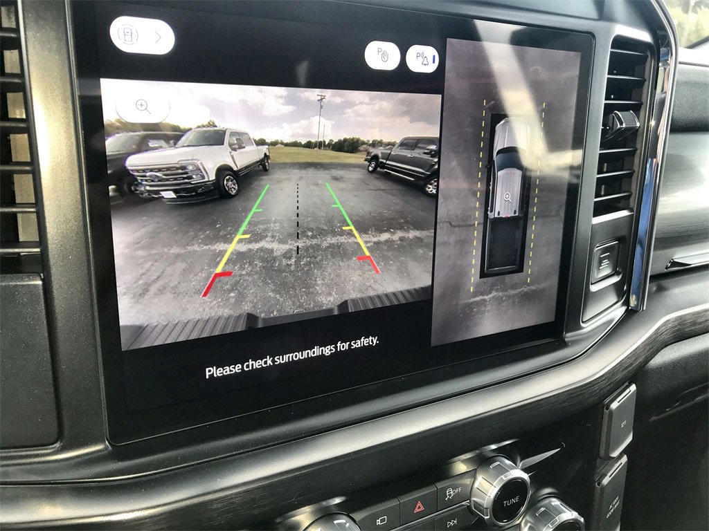 New 2026 Ford F250 Lariat image 17