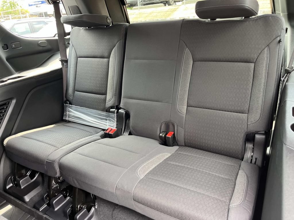 New 2026 Chevrolet Tahoe LS w/ LPO, Dark Essentials Package AWD/4WD image 20