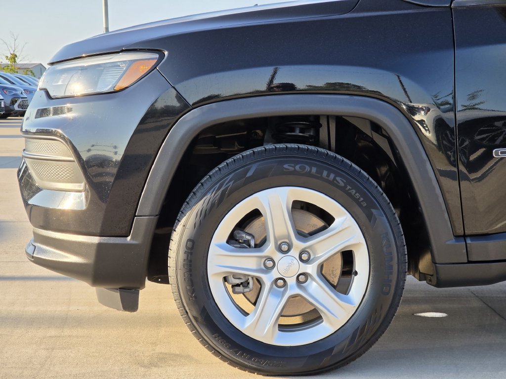Used 2023 Jeep Compass Sport AWD/4WD image 7