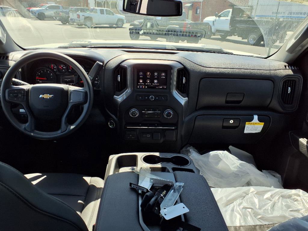 New 2025 Chevrolet Silverado 2500 W/T w/ WT Convenience Package image 4