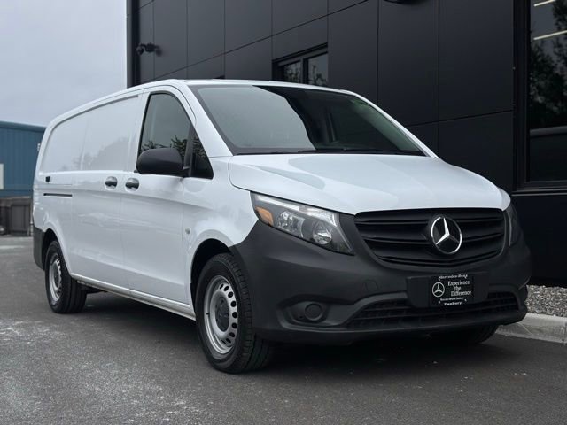 Used 2022 Mercedes-Benz Metris image 9
