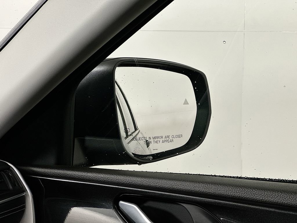 Used 2023 Jeep Grand Cherokee Laredo w/ Luxury Tech Group I image 28