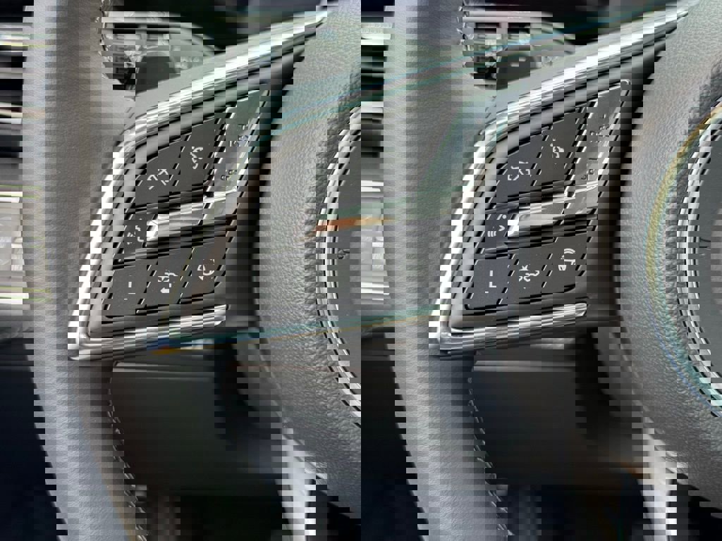 New 2025 Buick Enclave Sport Touring w/ Super Cruise Package image 26