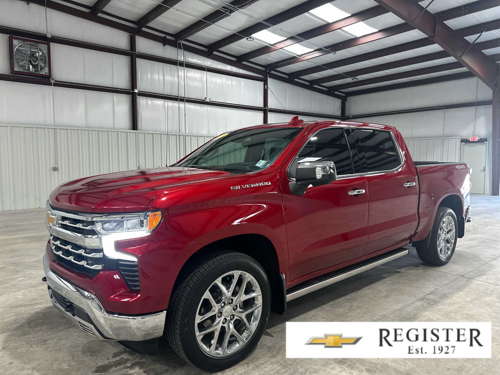Used 2023 Chevrolet Silverado 1500 LTZ w/ Technology Package AWD/4WD image 1