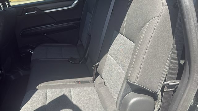 Used 2025 GMC Acadia Elevation FWD image 25