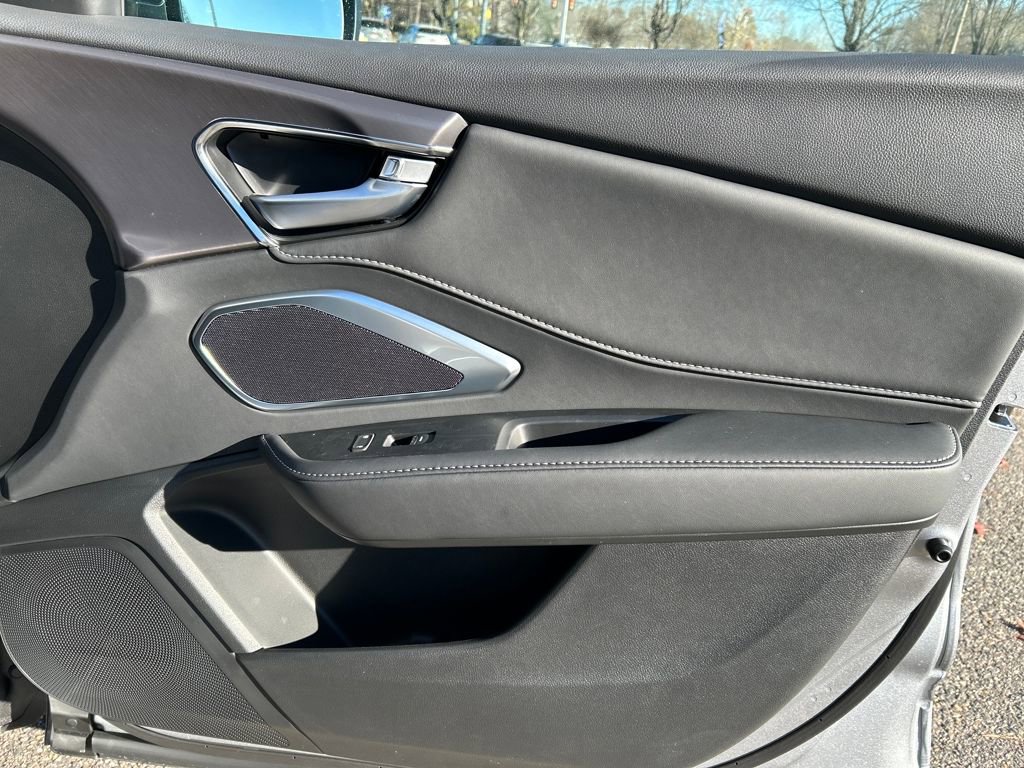 New 2026 Acura RDX SH-AWD image 25