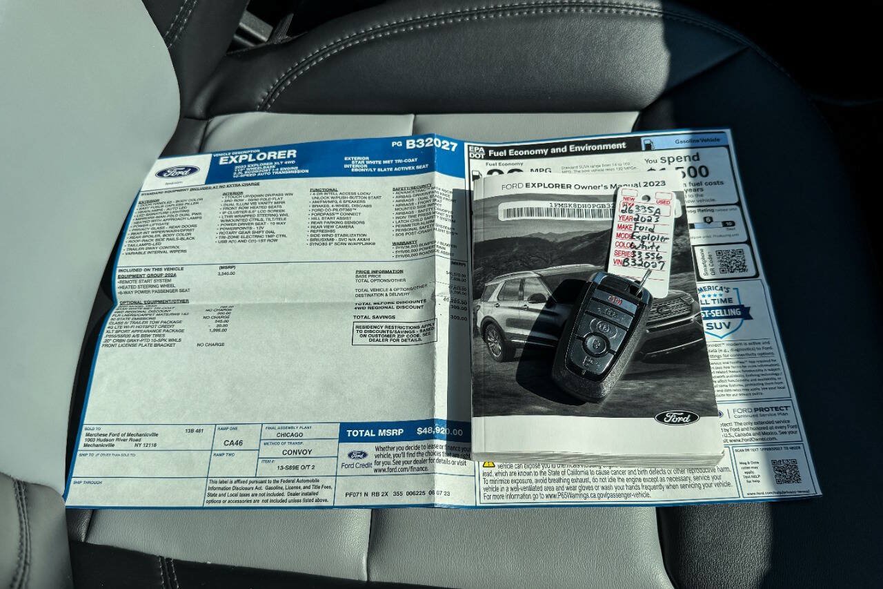 Used 2023 Ford Explorer XLT w/ Equipment Group 202A AWD/4WD image 36