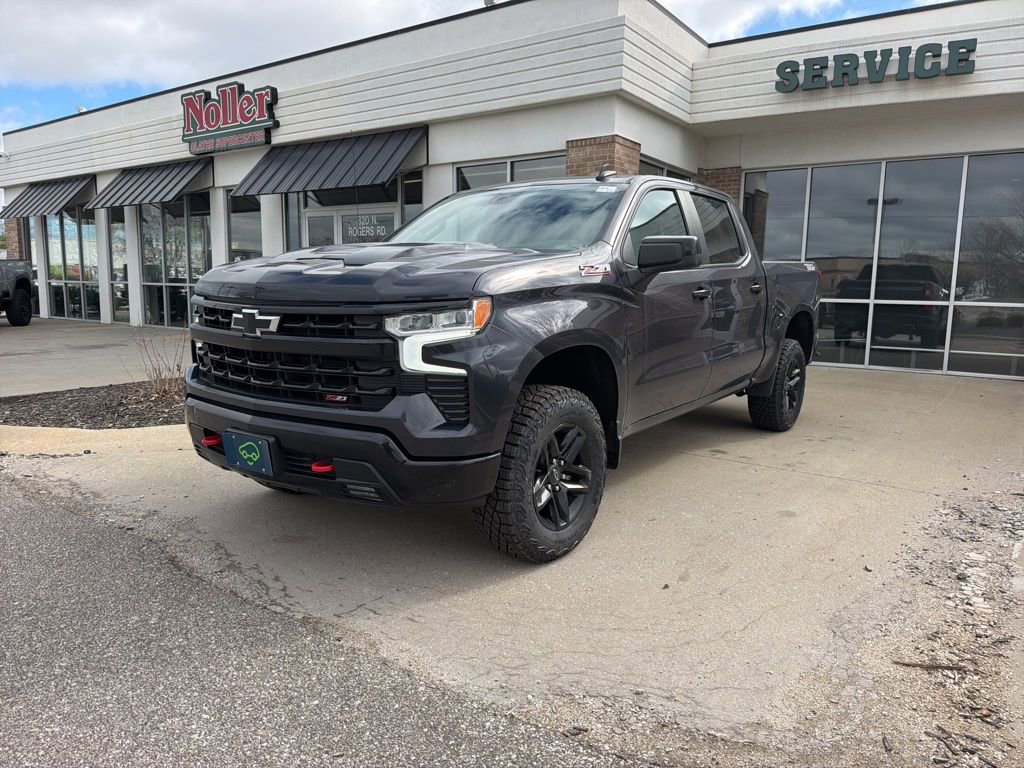 Used 2024 Chevrolet Silverado 1500 LT Trail Boss w/ Protection Package image 1