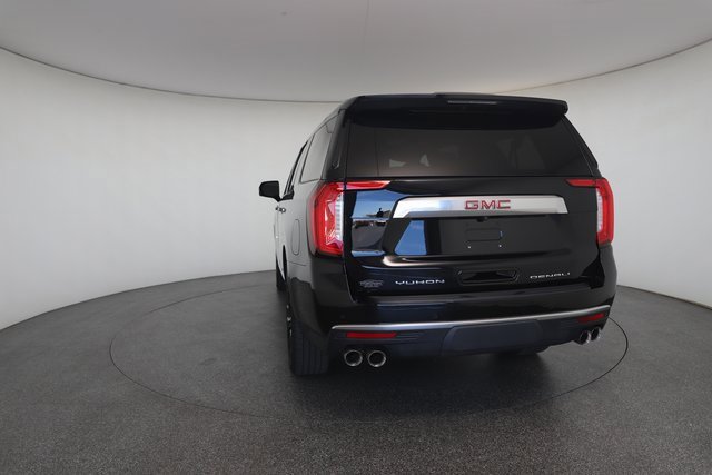Used 2022 GMC Yukon XL Denali image 13