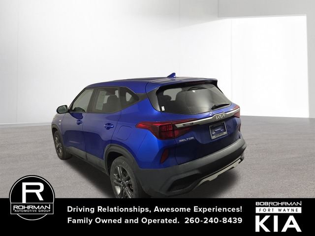 Certified 2022 Kia Seltos LX image 10