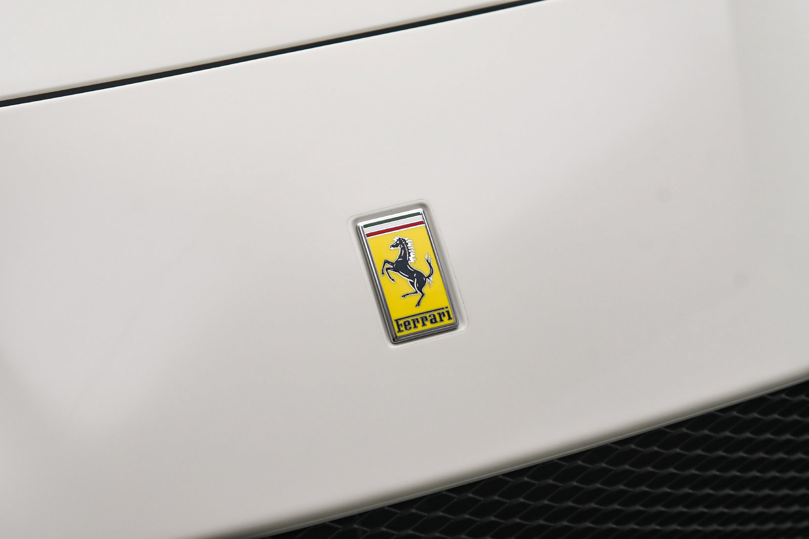 Used 2022 Ferrari 812 GTS RWD image 56
