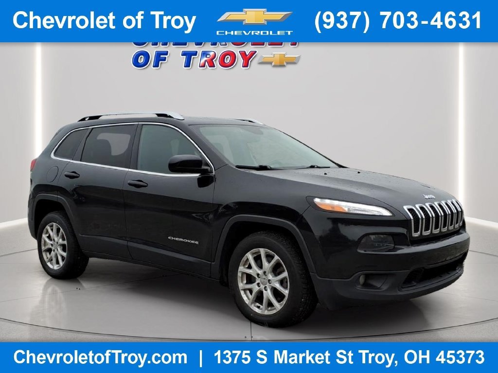 Used 2015 Jeep Cherokee Latitude w/ Cold Weather Group FWD image 1