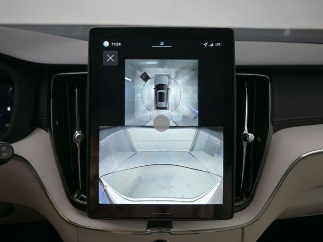 New 2026 Volvo XC60 B5 Ultra w/ Protection Package Premier image 22