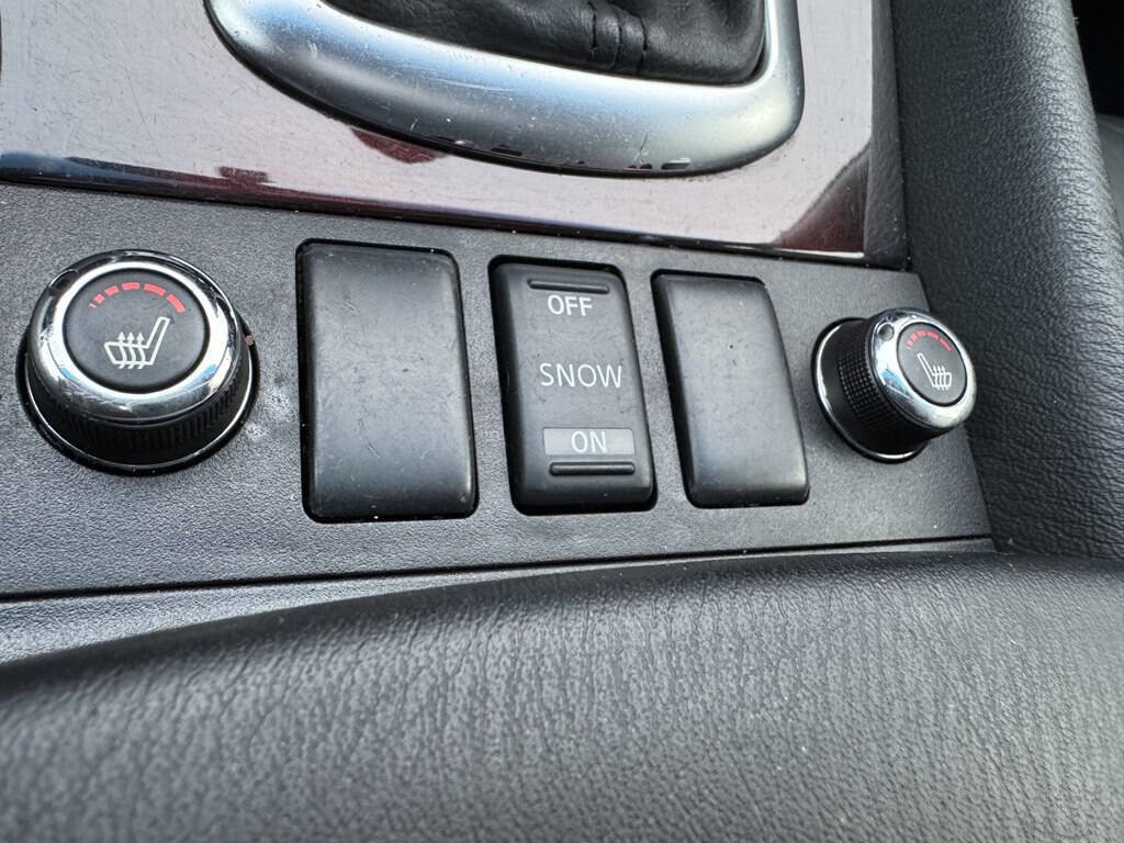 Used 2010 INFINITI EX35 Journey image 22