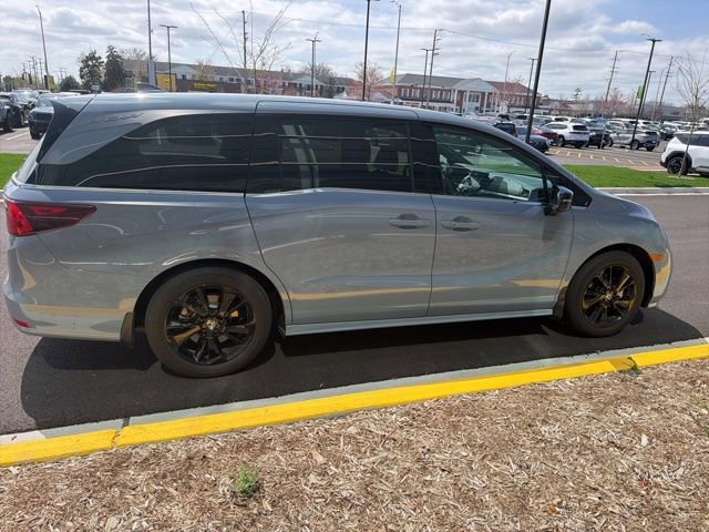 Used 2024 Honda Odyssey Sport image 15