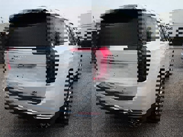 New 2026 GMC Yukon XL Denali image 2