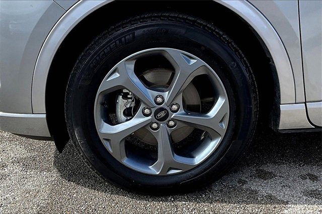 Used 2024 Ford Escape ST-Line w/ Tech Pack #1 image 32