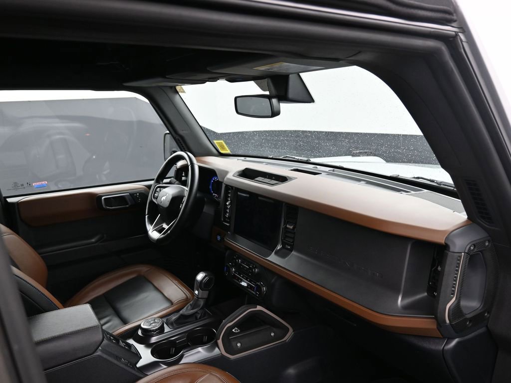 Used 2024 Ford Bronco Outer Banks image 14
