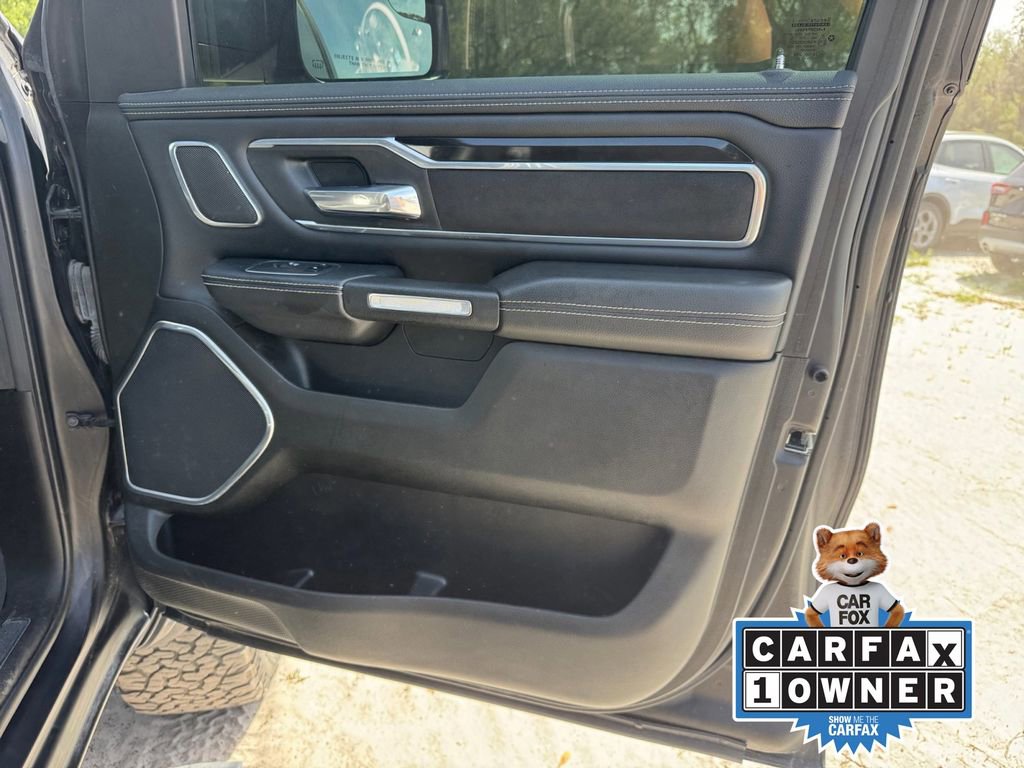 Used 2022 RAM 1500 Laramie AWD/4WD image 22