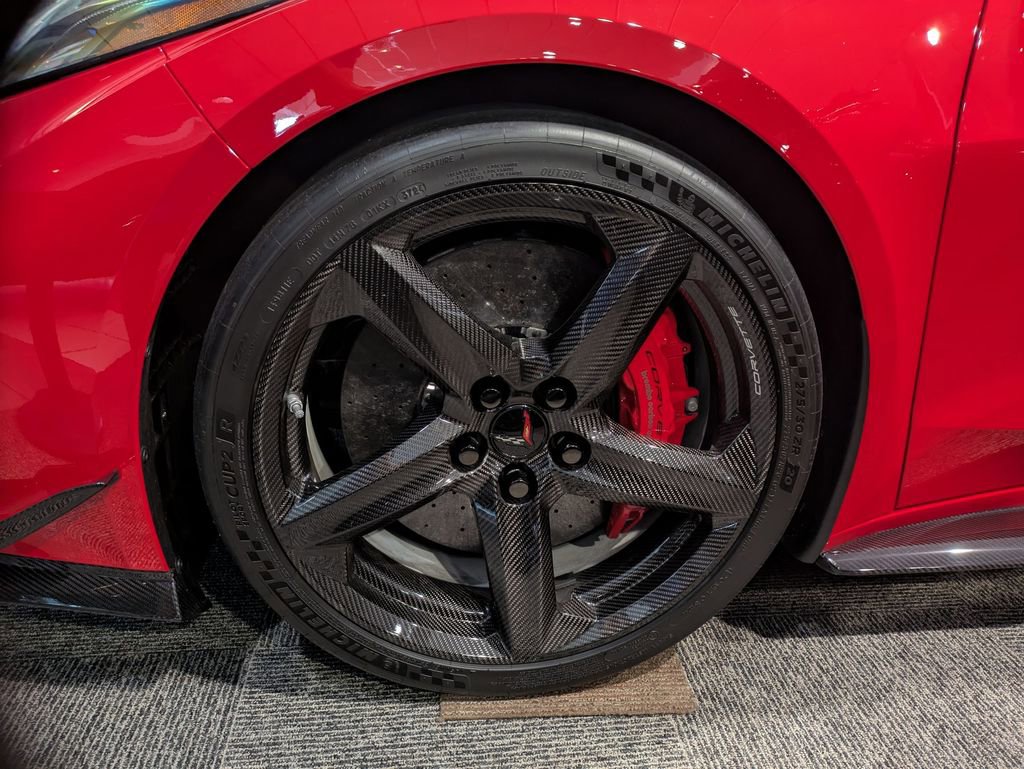 Used 2025 Chevrolet Corvette Z06 w/ Z07 Performance Package image 6