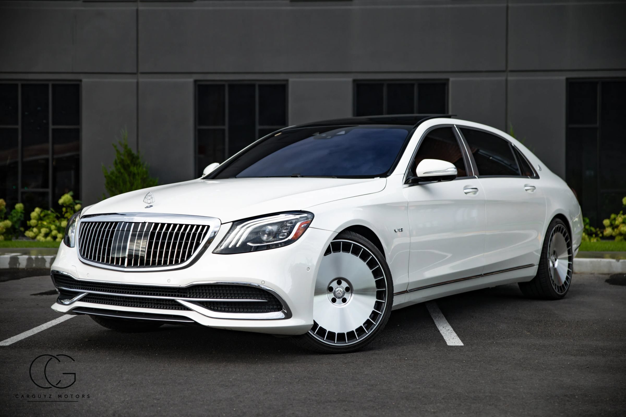 Used 2018 Mercedes-Benz Maybach S 650 image 3