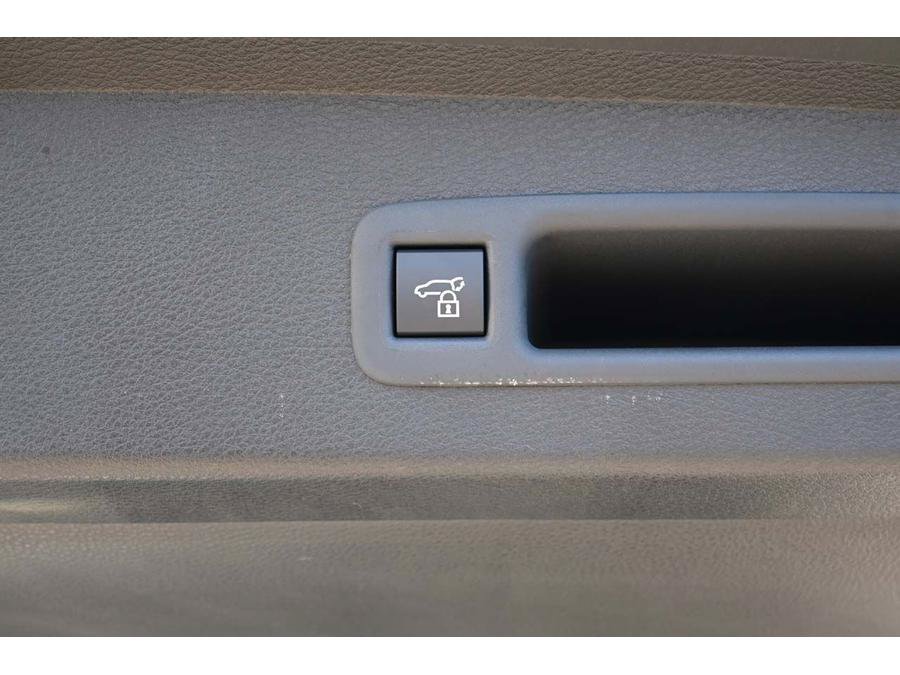 New 2025 Toyota Sienna XLE w/ XLE Plus Package AWD/4WD image 23