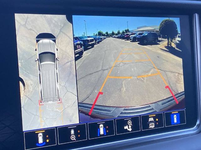 Used 2022 GMC Yukon Denali AWD/4WD image 10