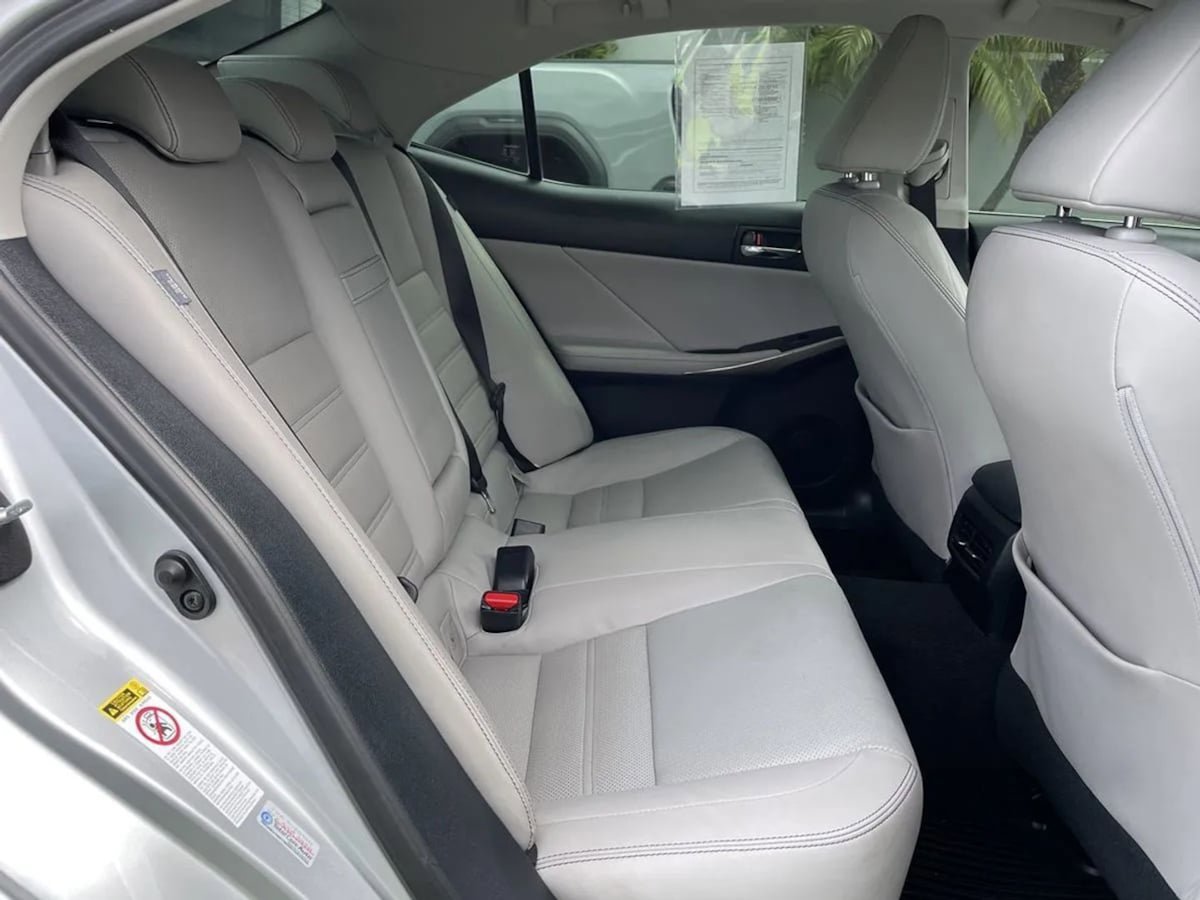 Used 2015 Lexus IS 250 AWD w/ Luxury Package image 26
