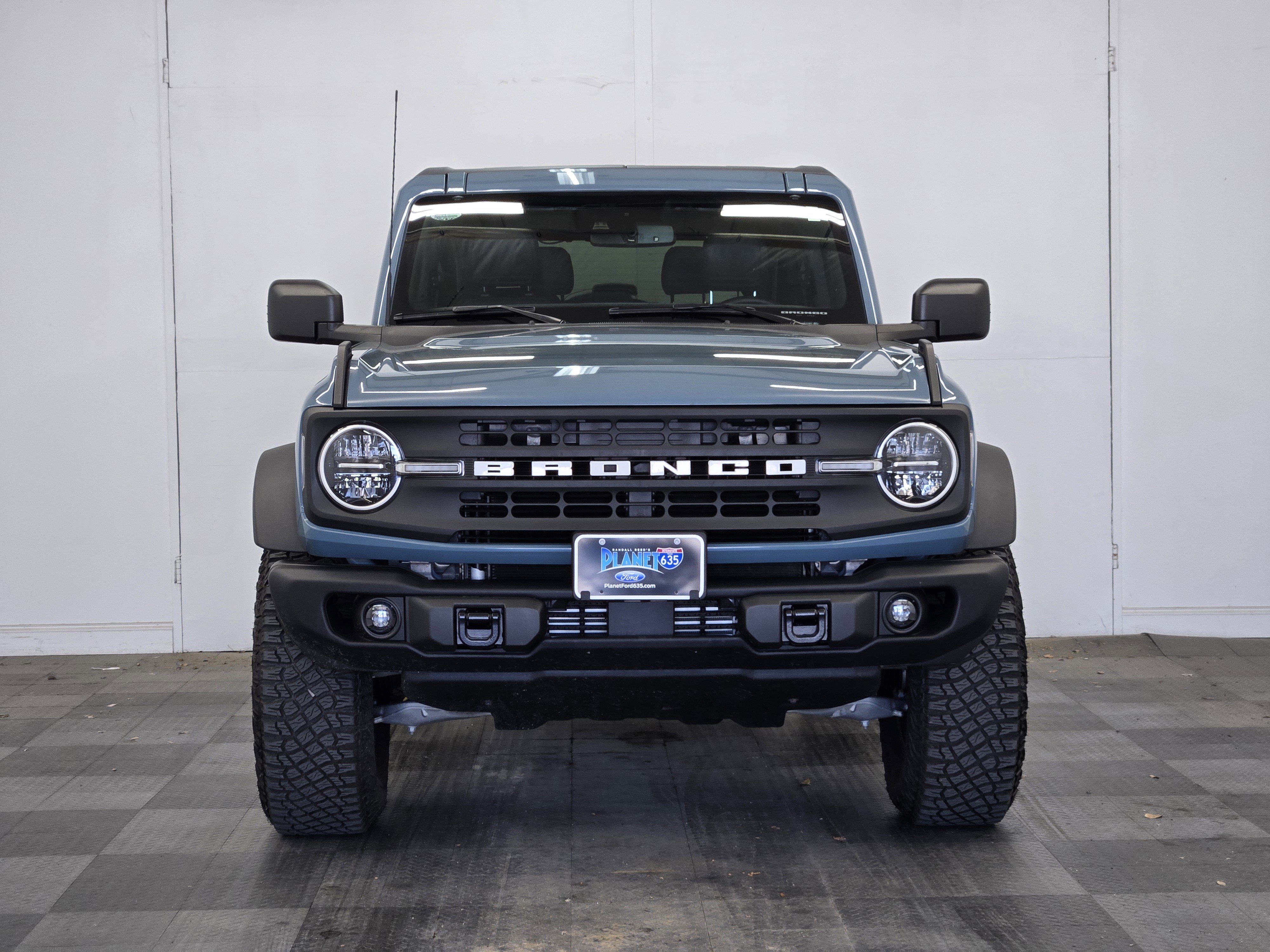 Certified 2023 Ford Bronco Black Diamond w/ Sasquatch Package image 3