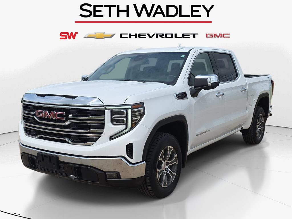 Used 2025 GMC Sierra 1500 SLT AWD/4WD image 3