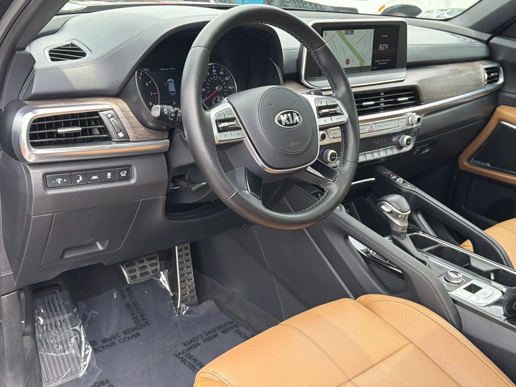 Used 2021 Kia Telluride SX w/ Towing Package AWD/4WD image 22