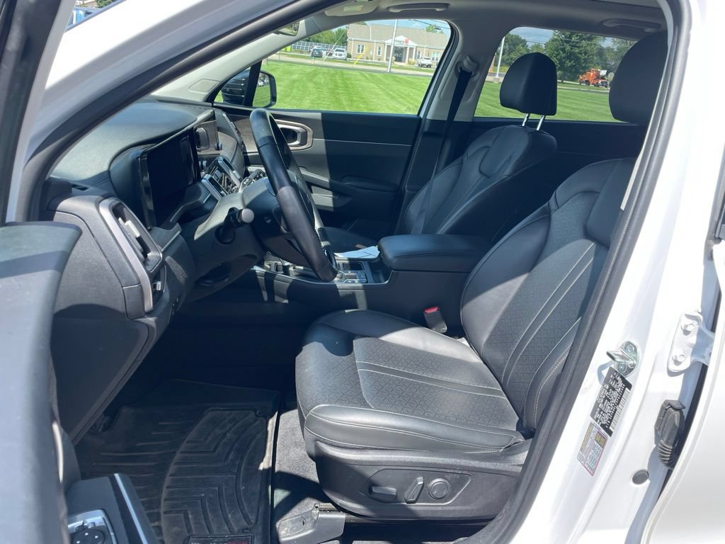 Used 2023 Kia Sorento X-Line EX AWD/4WD image 8