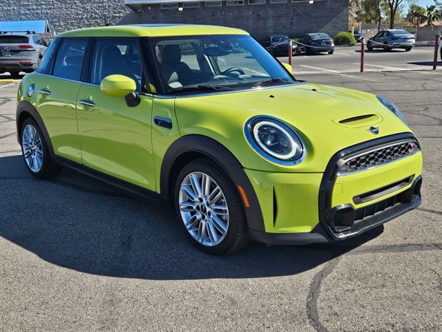 Used 2024 MINI Cooper S FWD image 3