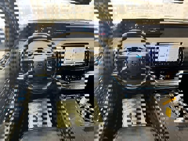 New 2025 Ford Expedition Platinum w/ Stealth Appearance Package image 6