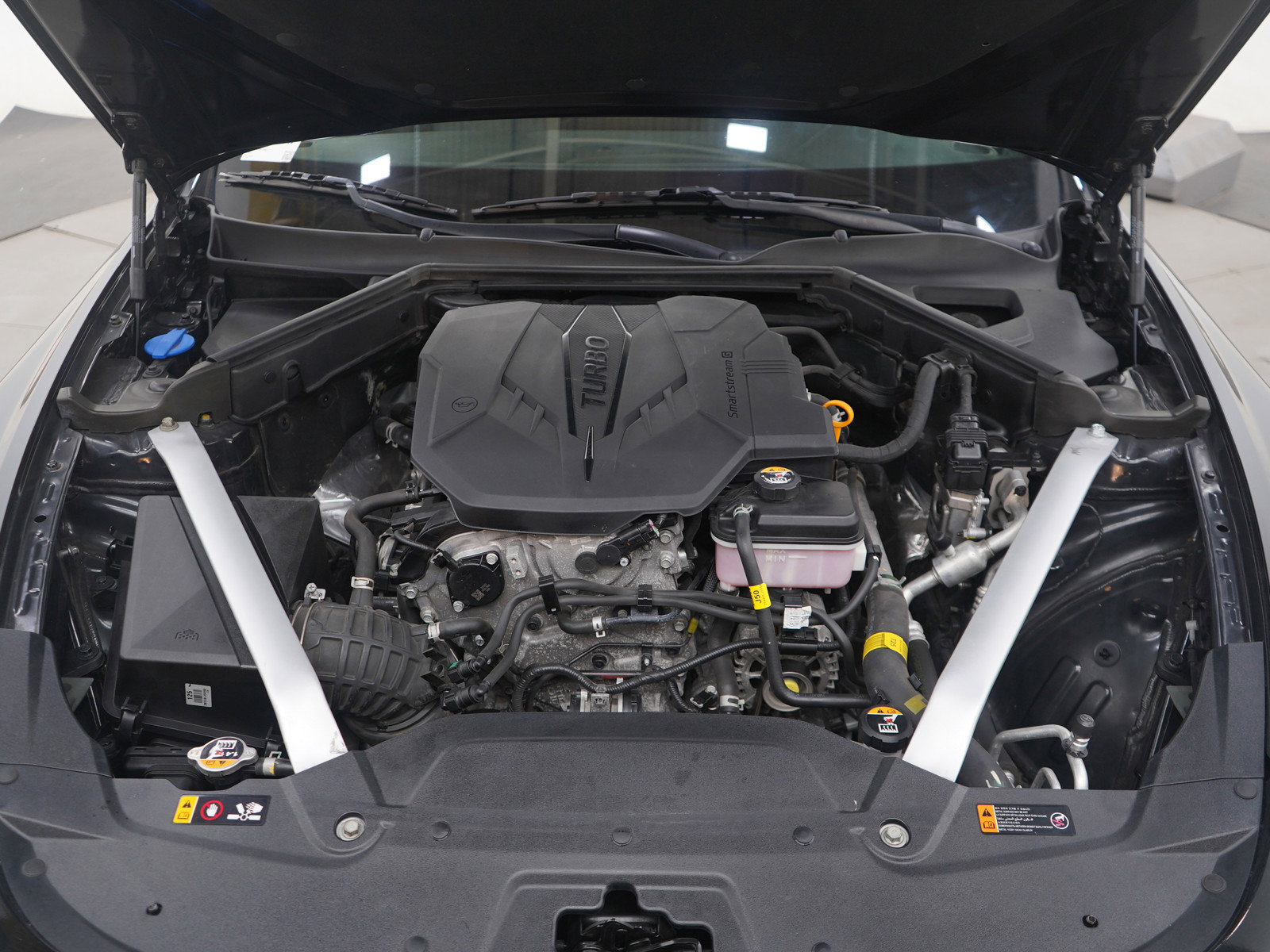 Used 2022 Kia Stinger GT-Line image 27