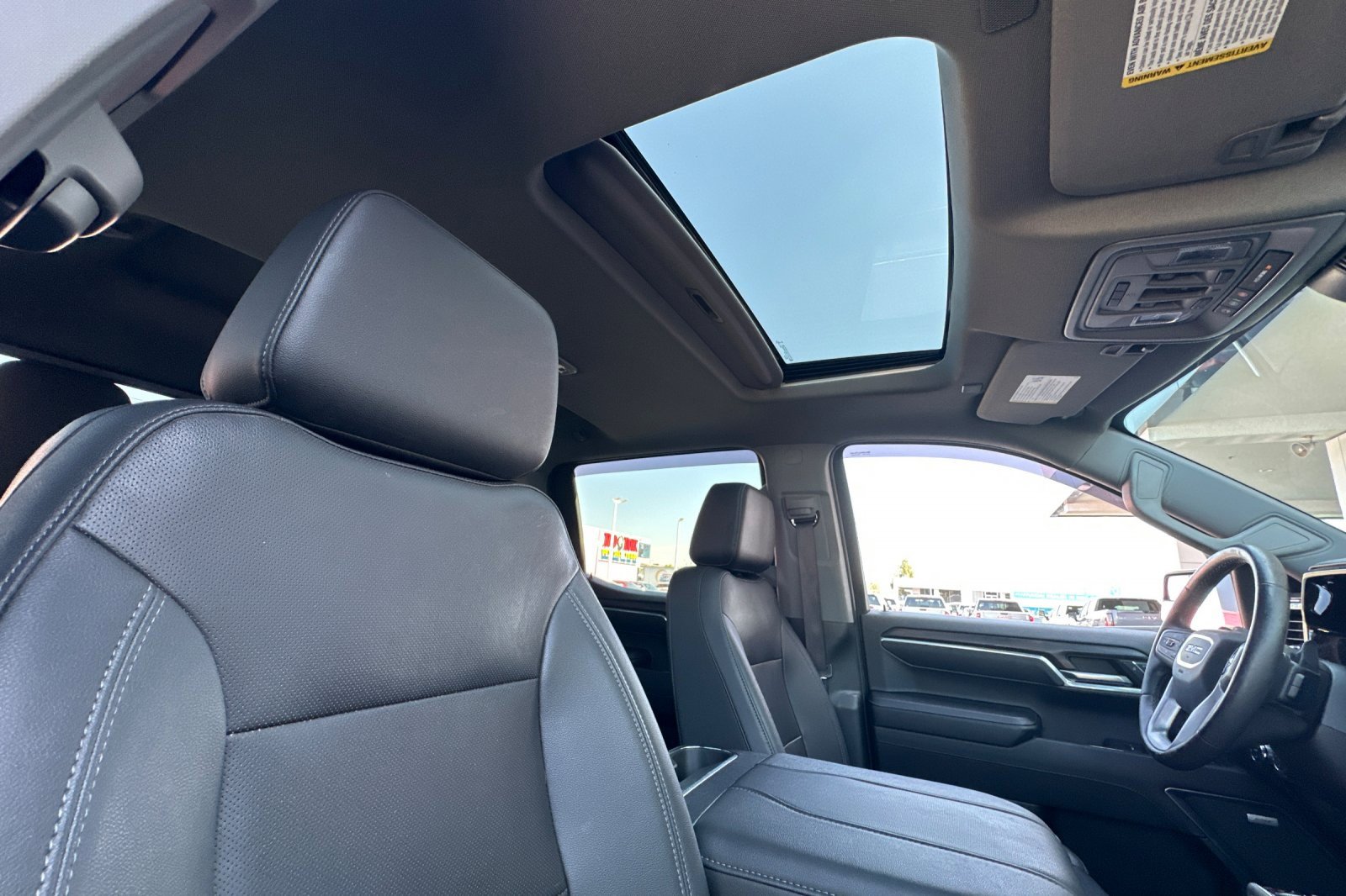 Used 2023 GMC Sierra 1500 SLT w/ SLT Convenience Package image 20