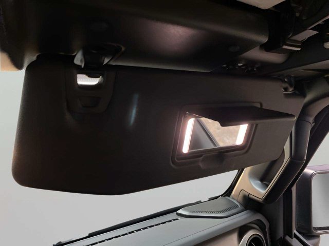 Used 2020 Jeep Wrangler Unlimited Sport S AWD/4WD image 43