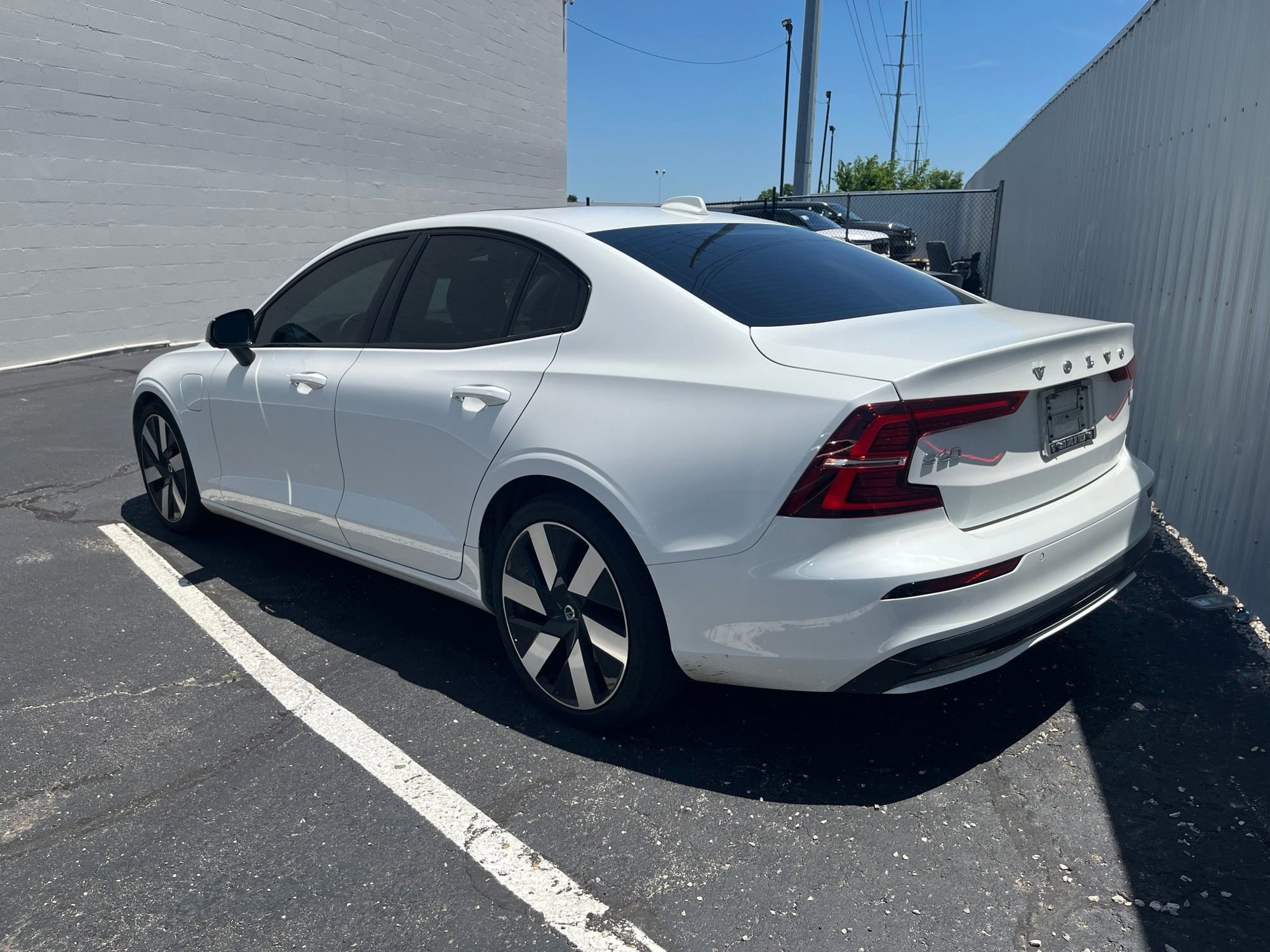 Used 2024 Volvo S60 T8 Core w/ Climate Package AWD/4WD image 2