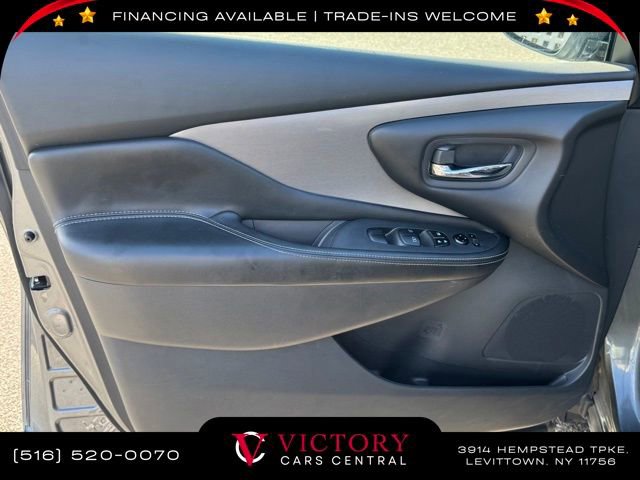 Used 2023 Nissan Murano SV image 14
